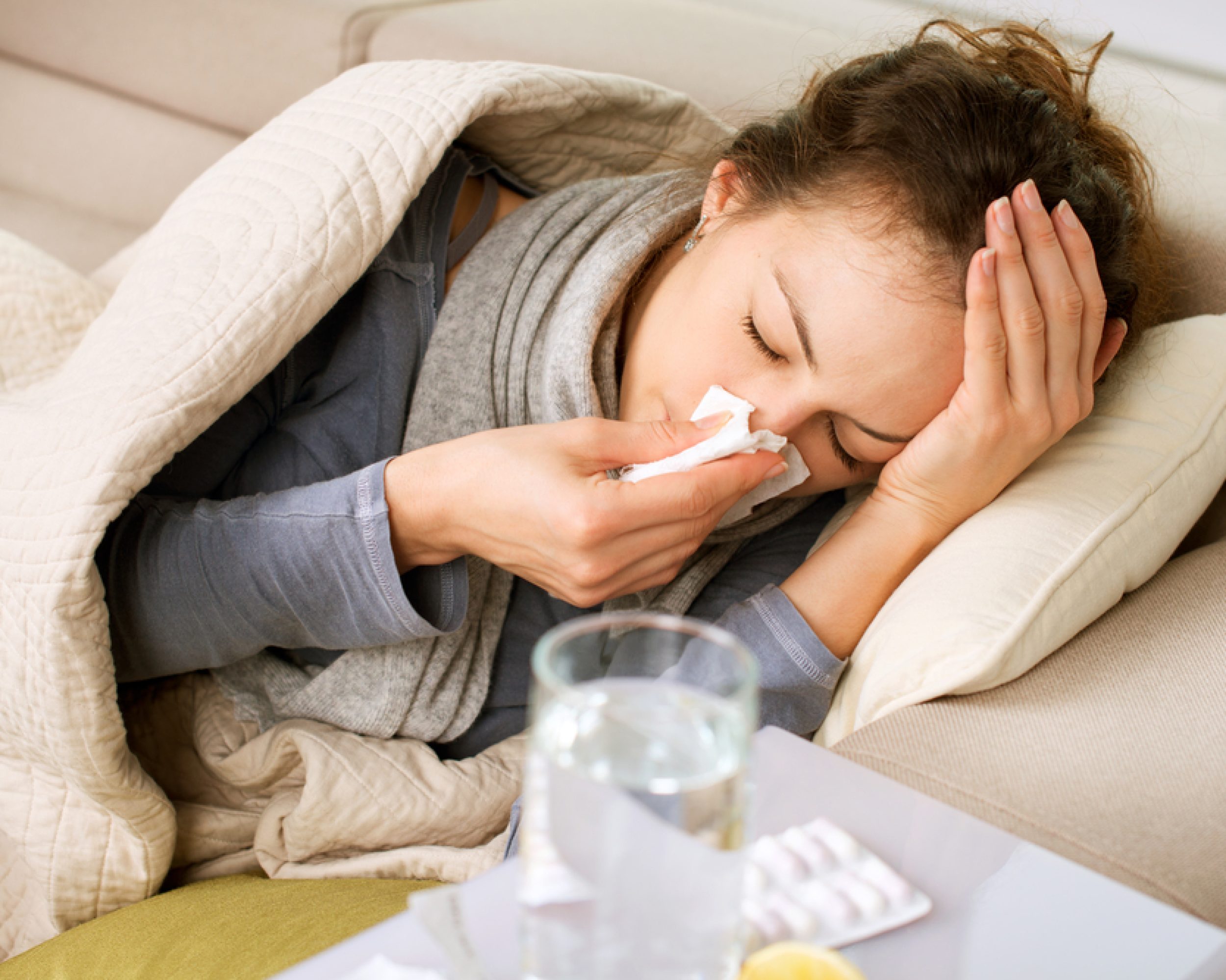 Sick,Woman.flu.woman,Caught,Cold.,Sneezing,Into,Tissue.,Headache.,Virus,.medicines